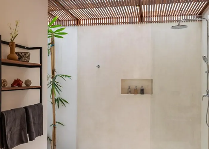 Villa Pura Bali Canggu (Bali)